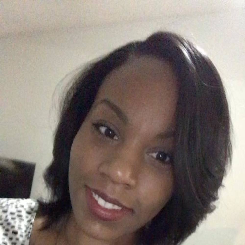 Meet your Posher, Jasmine